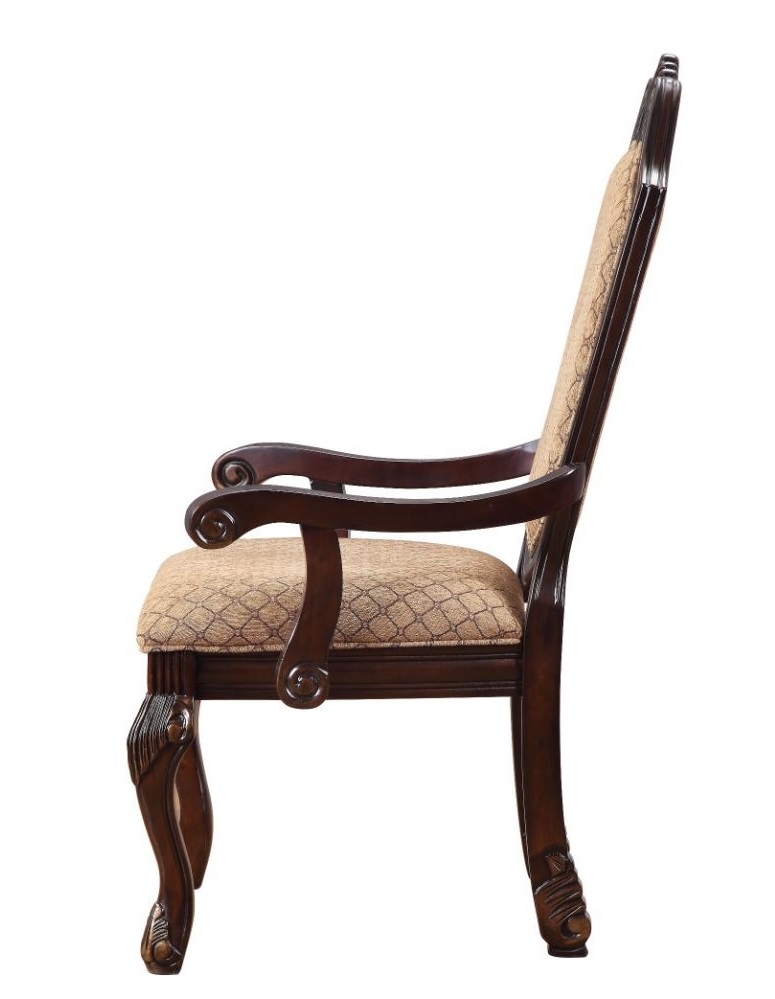 Chateau De Ville Dining Room Set