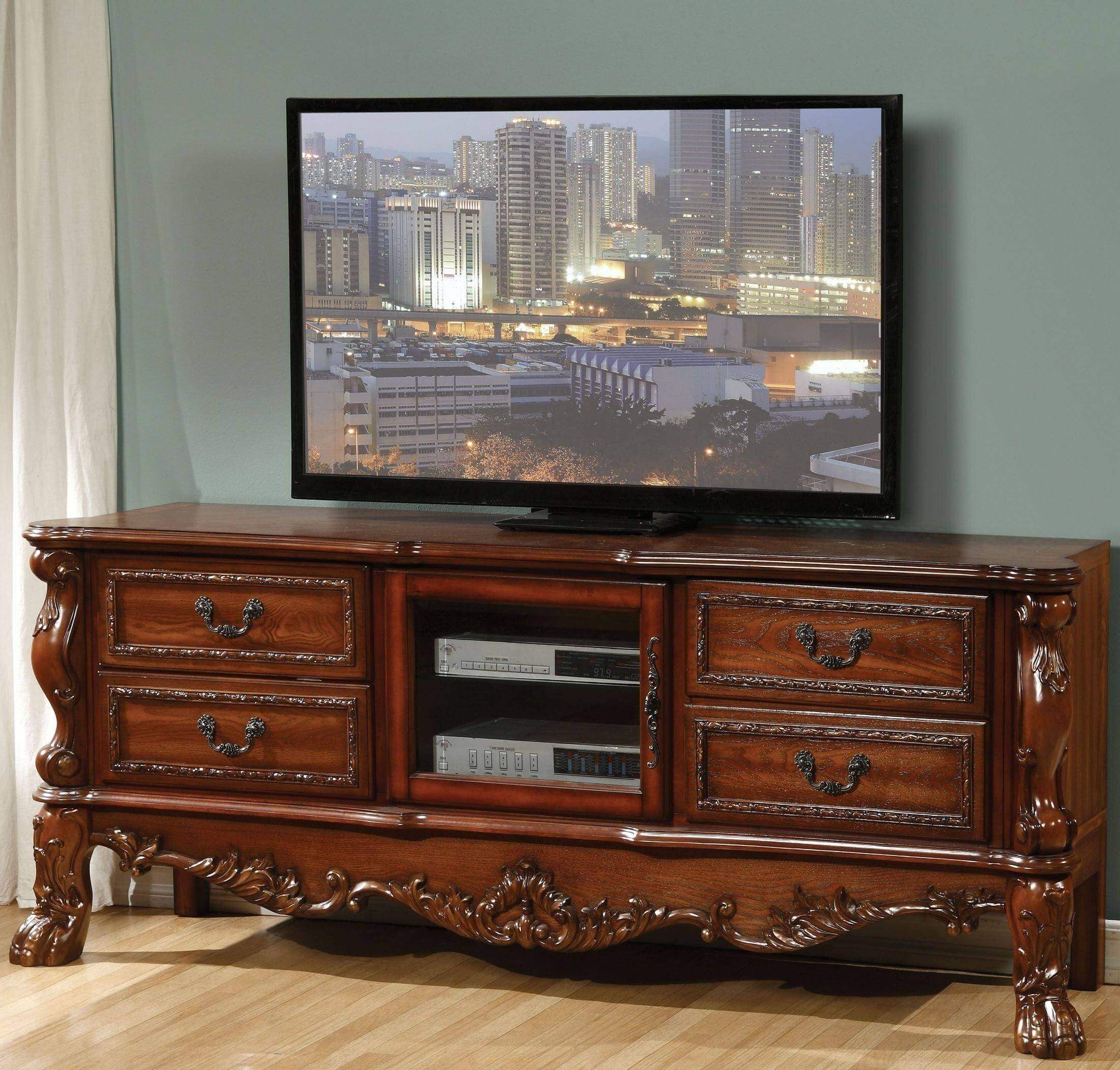 Dresden TV Stand