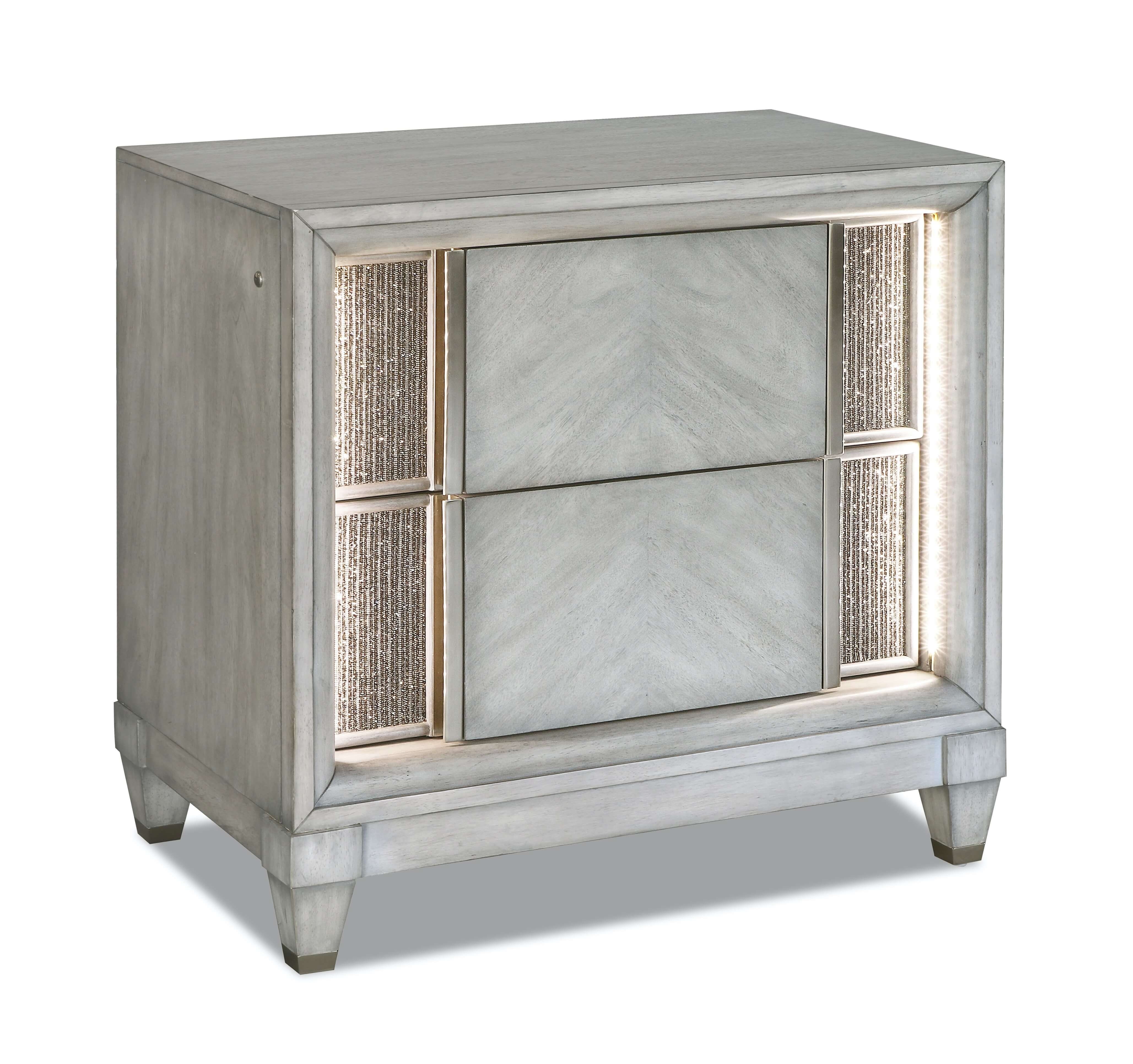 Navara Panel Bedroom Set w/Lighting