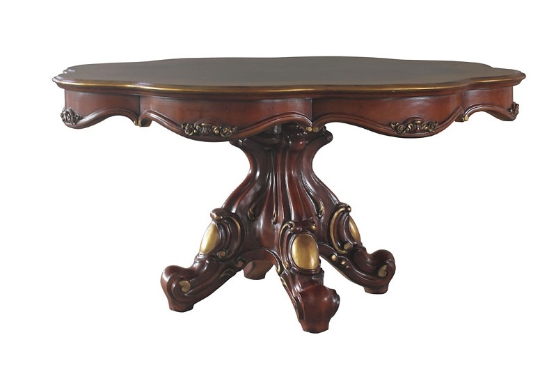 Picardy Wood Round Dining Set
