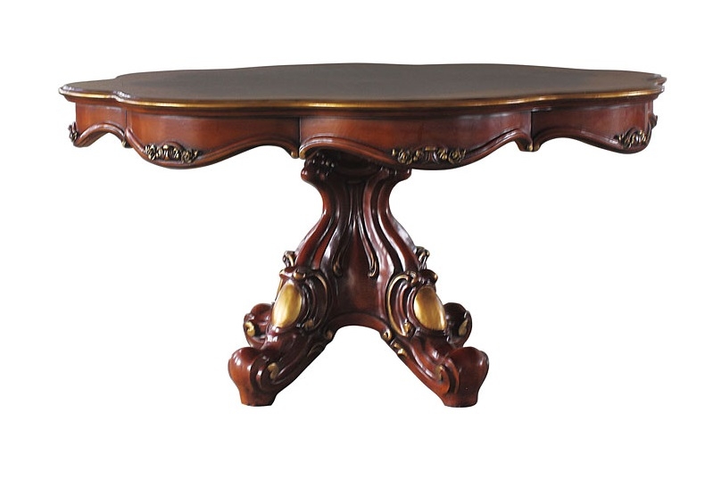 Picardy Wood Round Dining Set