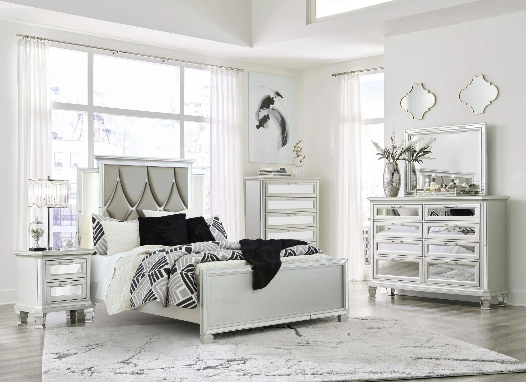 Ashley SM Lindenfield Polyester Upholstered Queen Size Panel Bed with LED Backlight