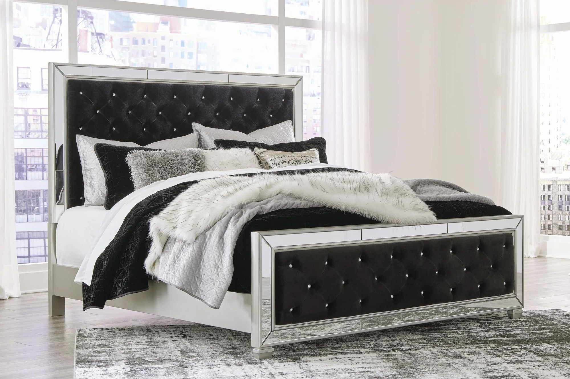 Lindenfield Velvet Upholstered Panel Bed