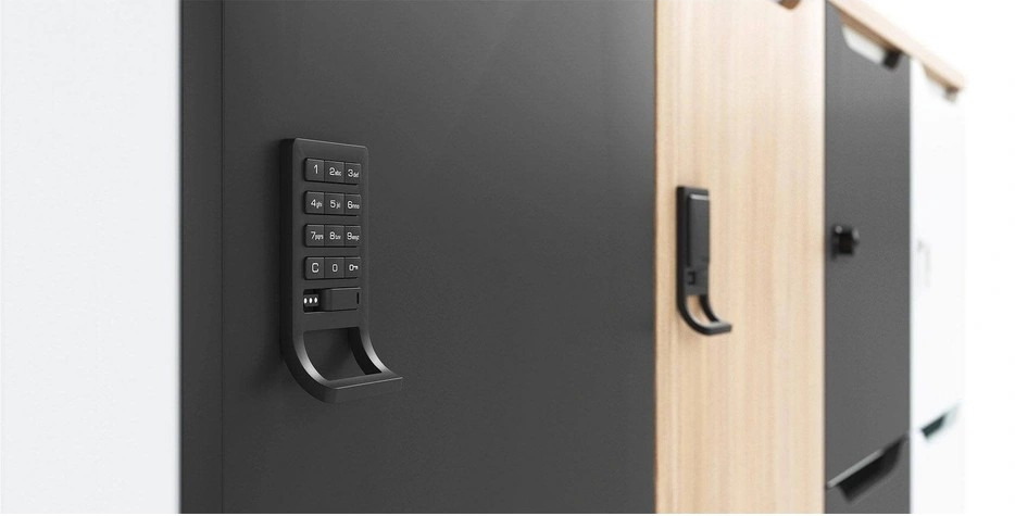 NARBUTAS Choice 1 Row Locker w/3 Small Doors in black