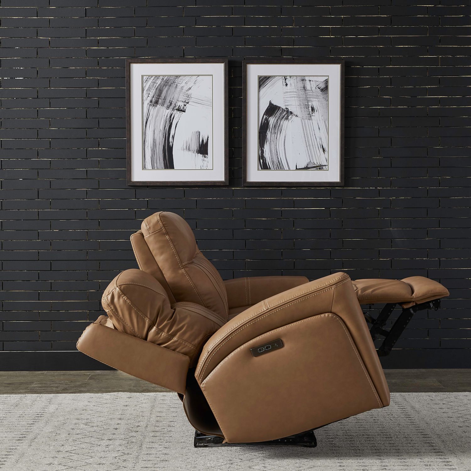 Bennett Leather Power Reclining Sofa w/USB Chargers