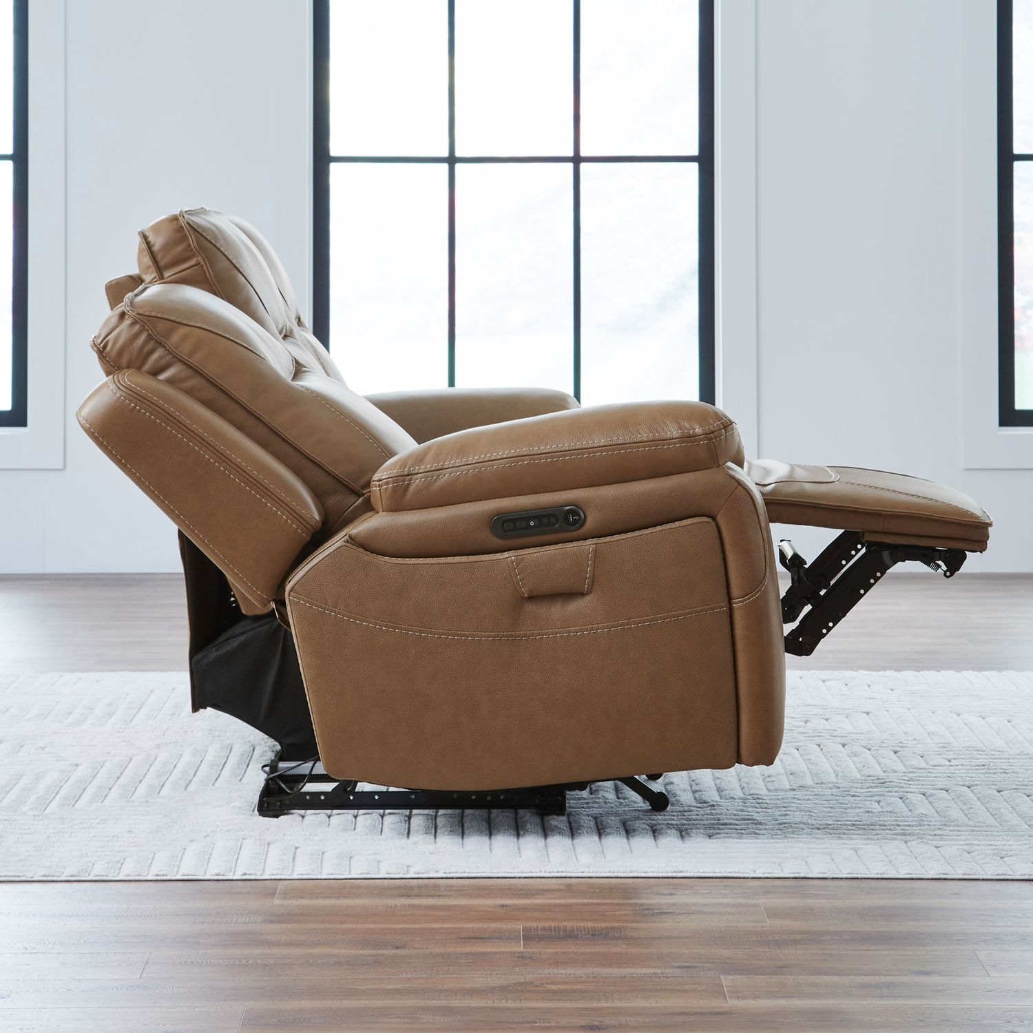 Callihan Leather Power Reclining Sofa w/USB Chargers