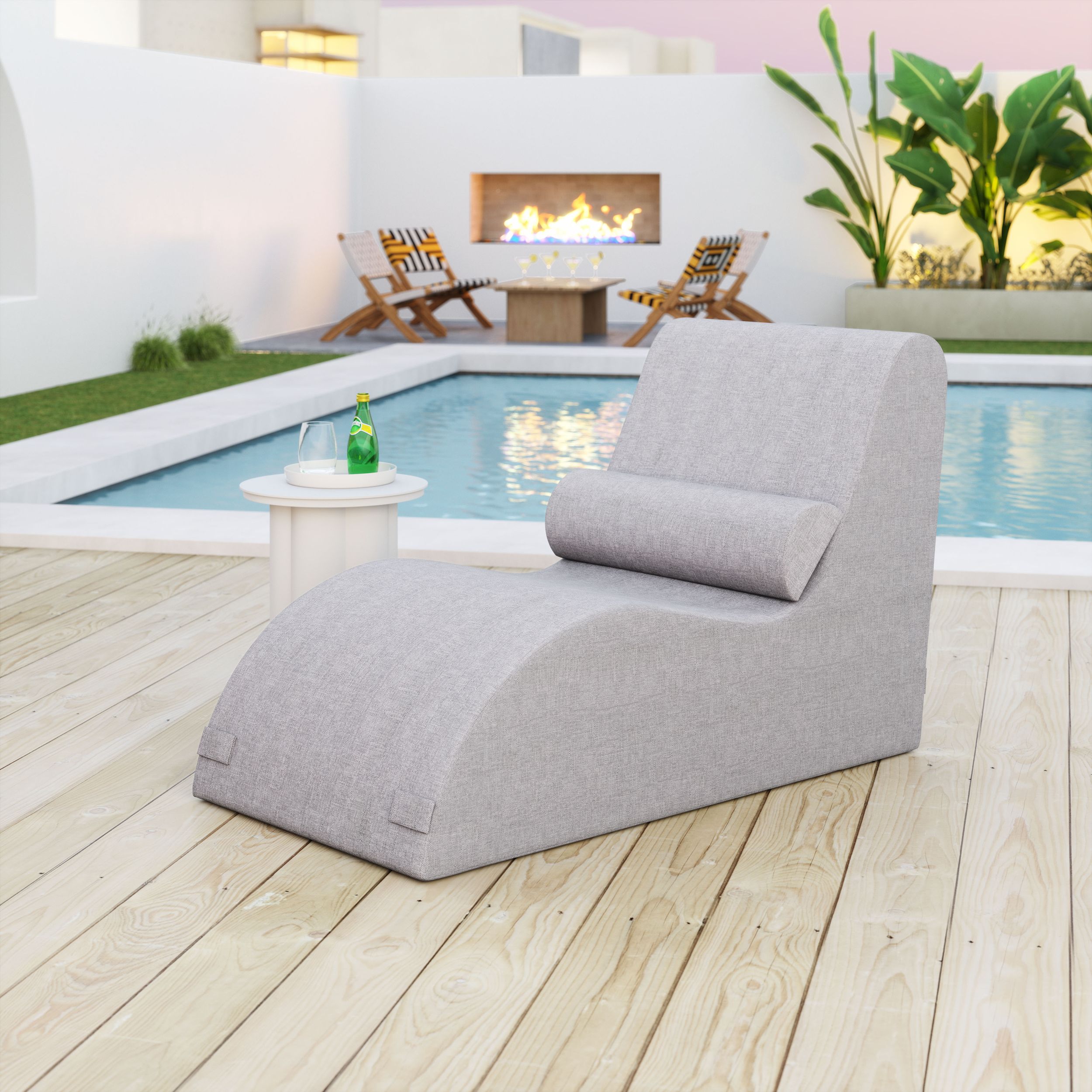 Luanda Olefin Outdoor Lounge Chair
