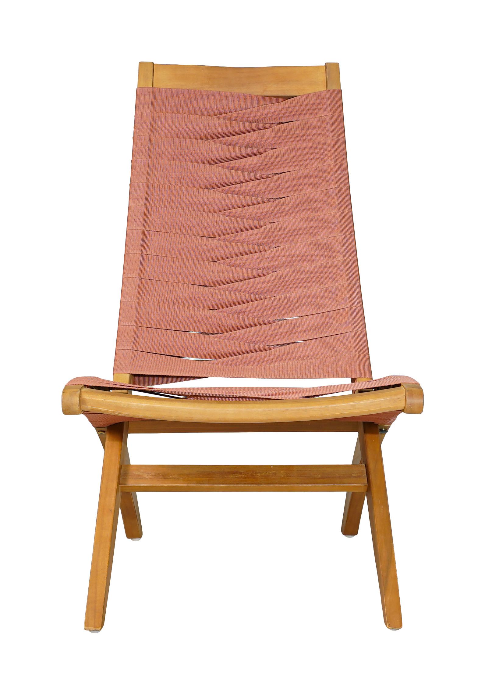 Rova Synthetic Rattan Weave/Wood Lounge Chair