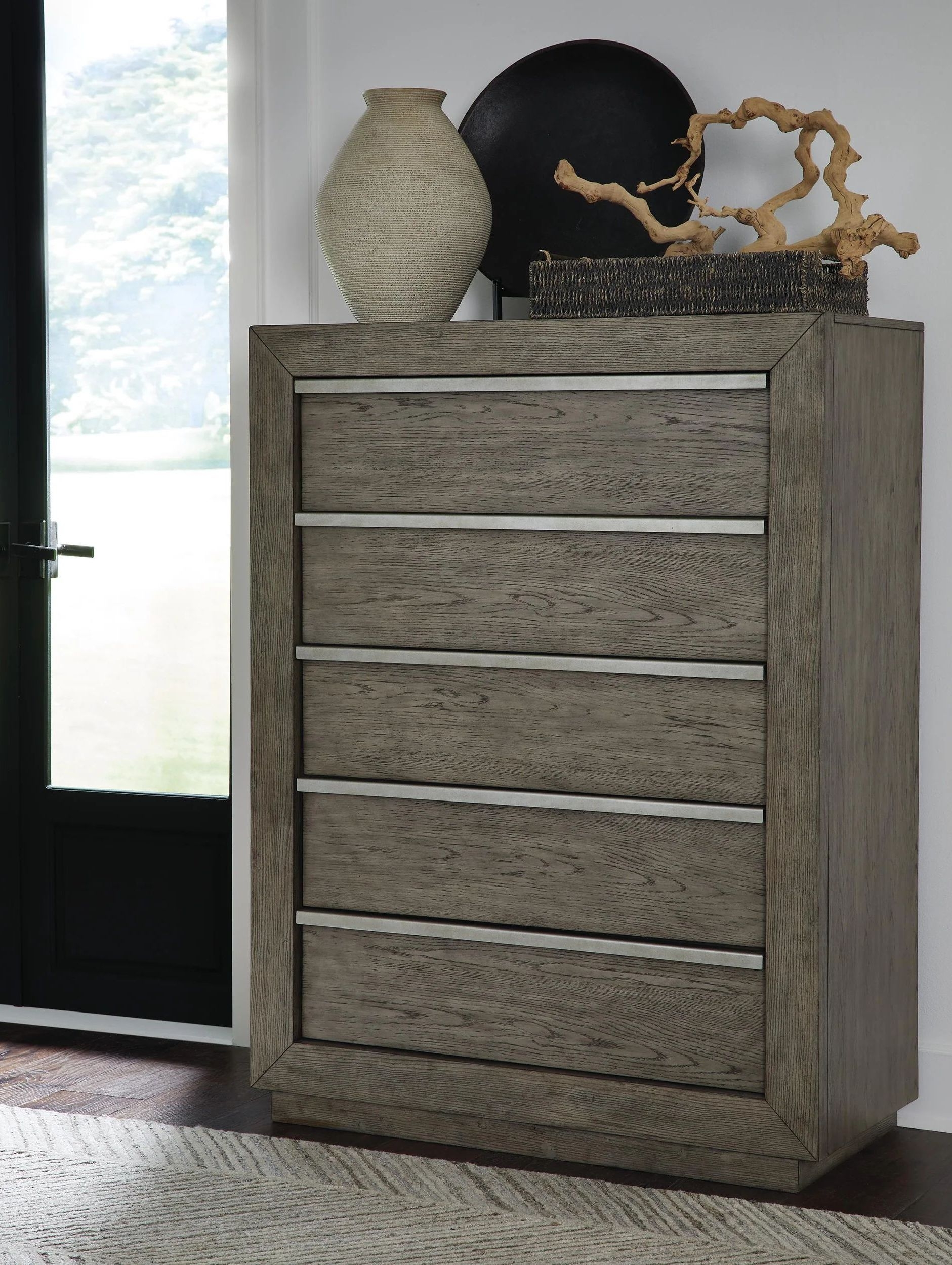 Ashley SM Anibecca 5-Drawer Chest