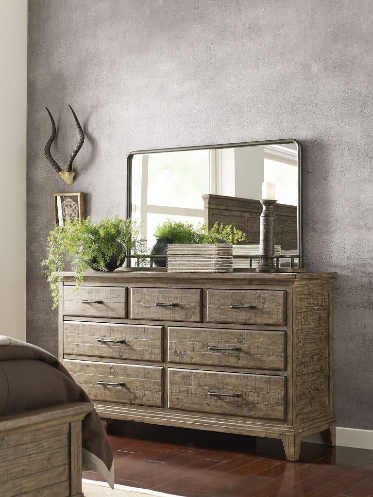 Plank Road Farmstead Wood 7-Drawer Dresser