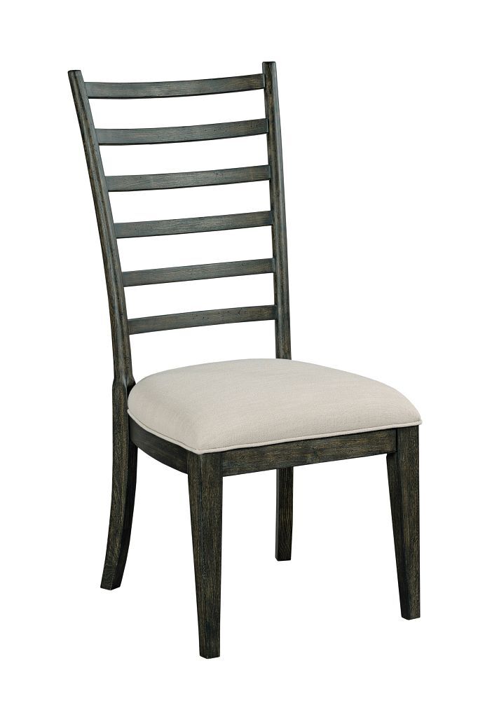 Plank Road Button Round Wood Extendable Dining Room Set