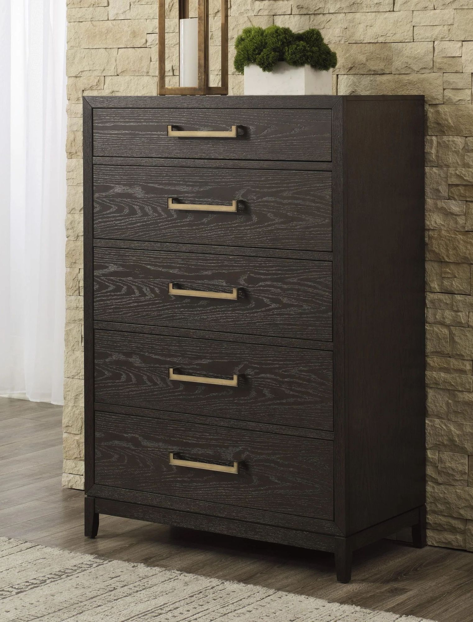 Ashley SM Burkhaus 5-Drawer Wood Veneer Chest