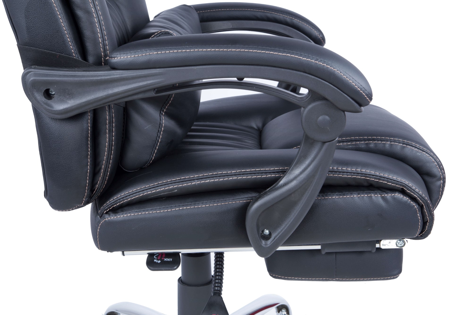 7200 PU Computer Chair w/Extendable Footrest