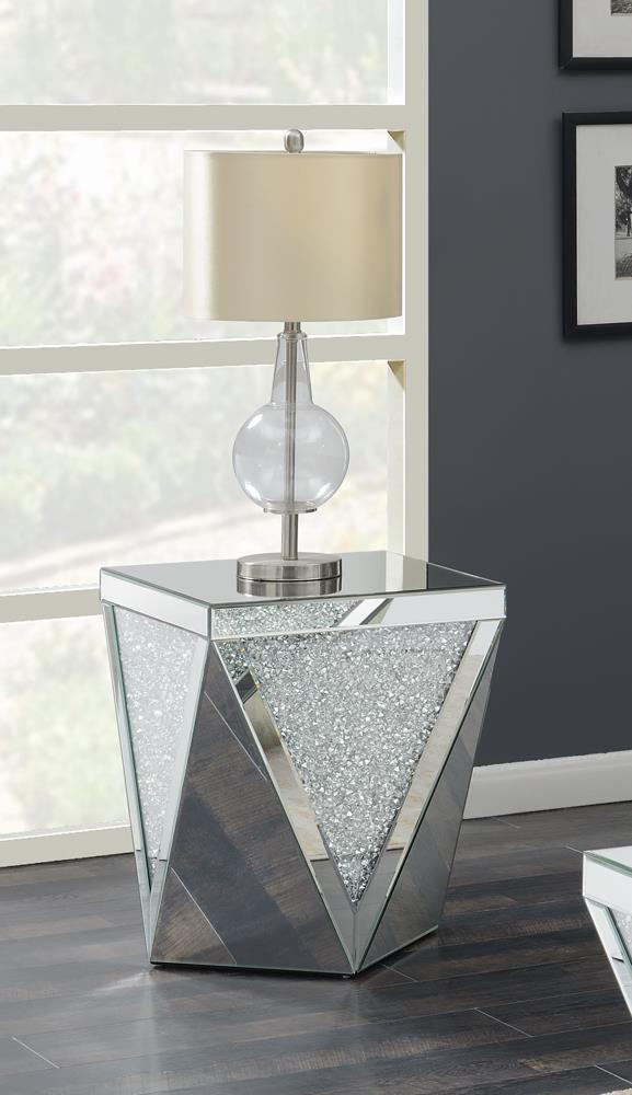 Amore Square Mirrored End Table with Triangle Detailing