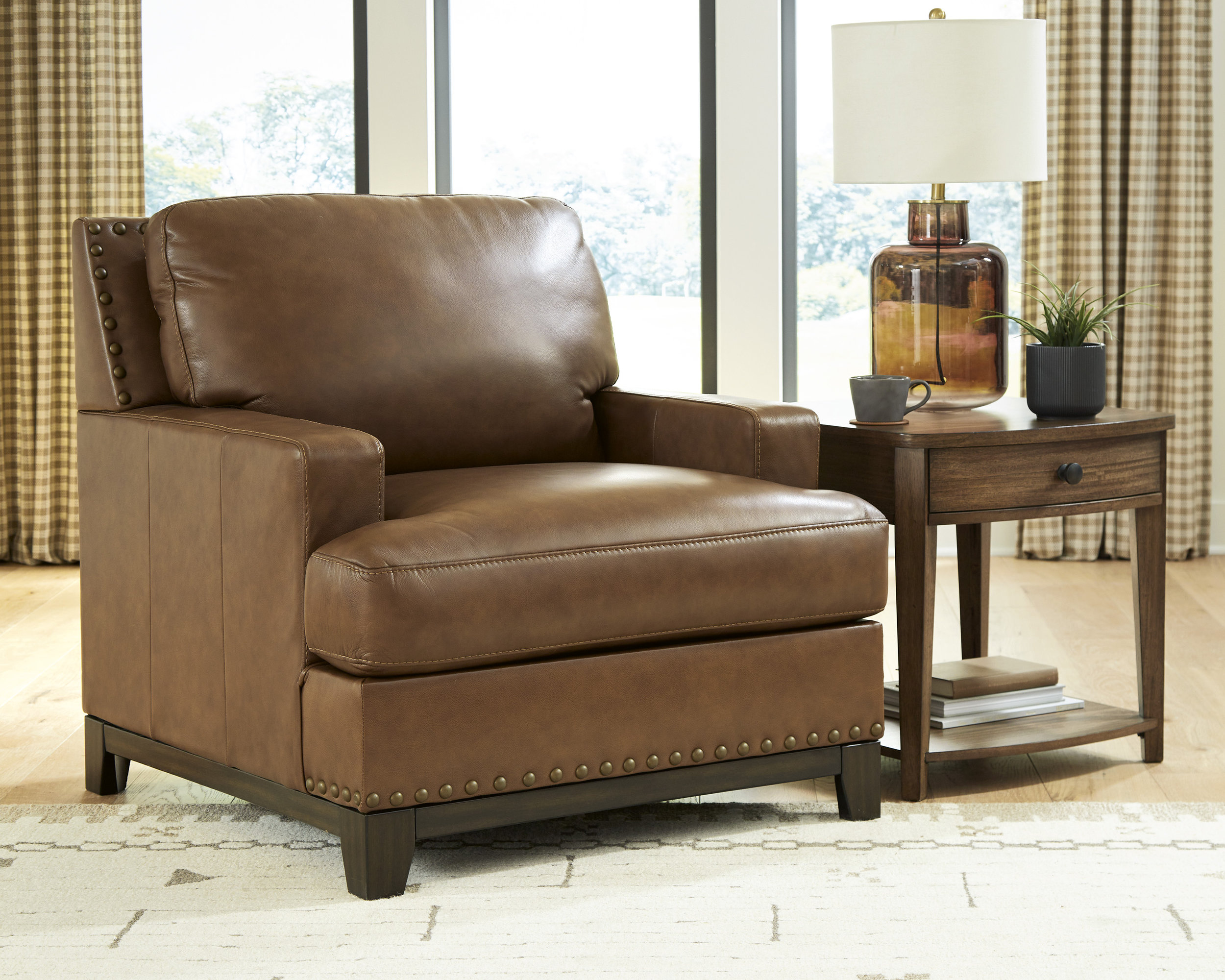 Saonara Leather Chair