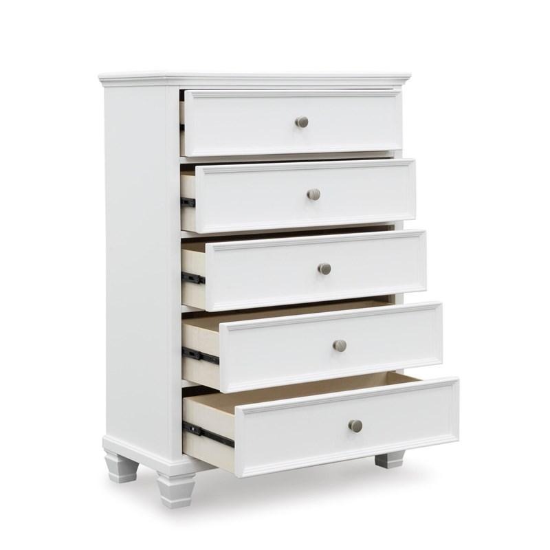 SM Fortman Wood Chest w/5 Drawers