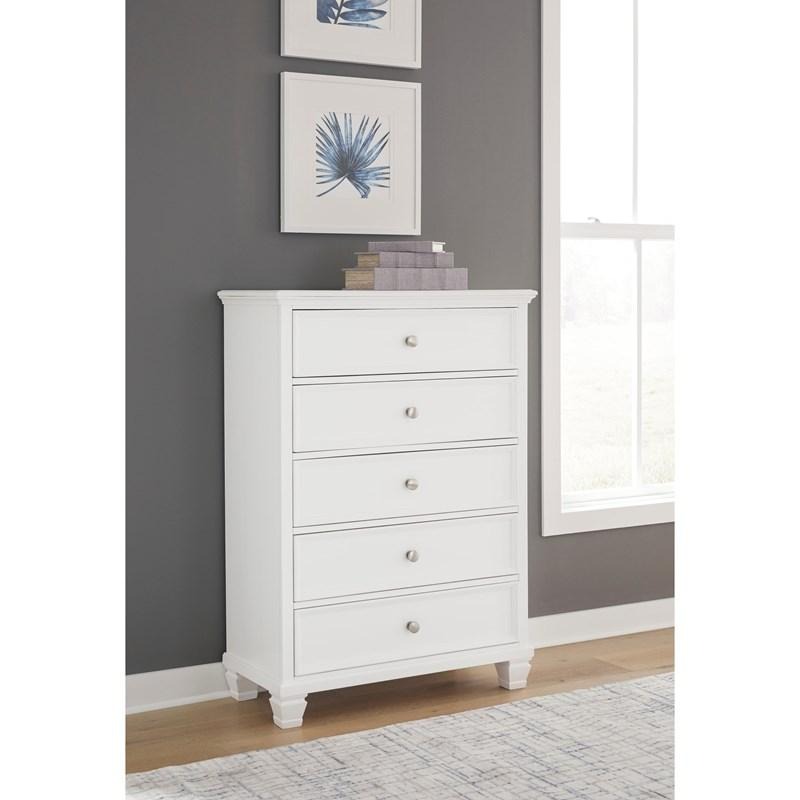 SM Fortman Wood Chest w/5 Drawers