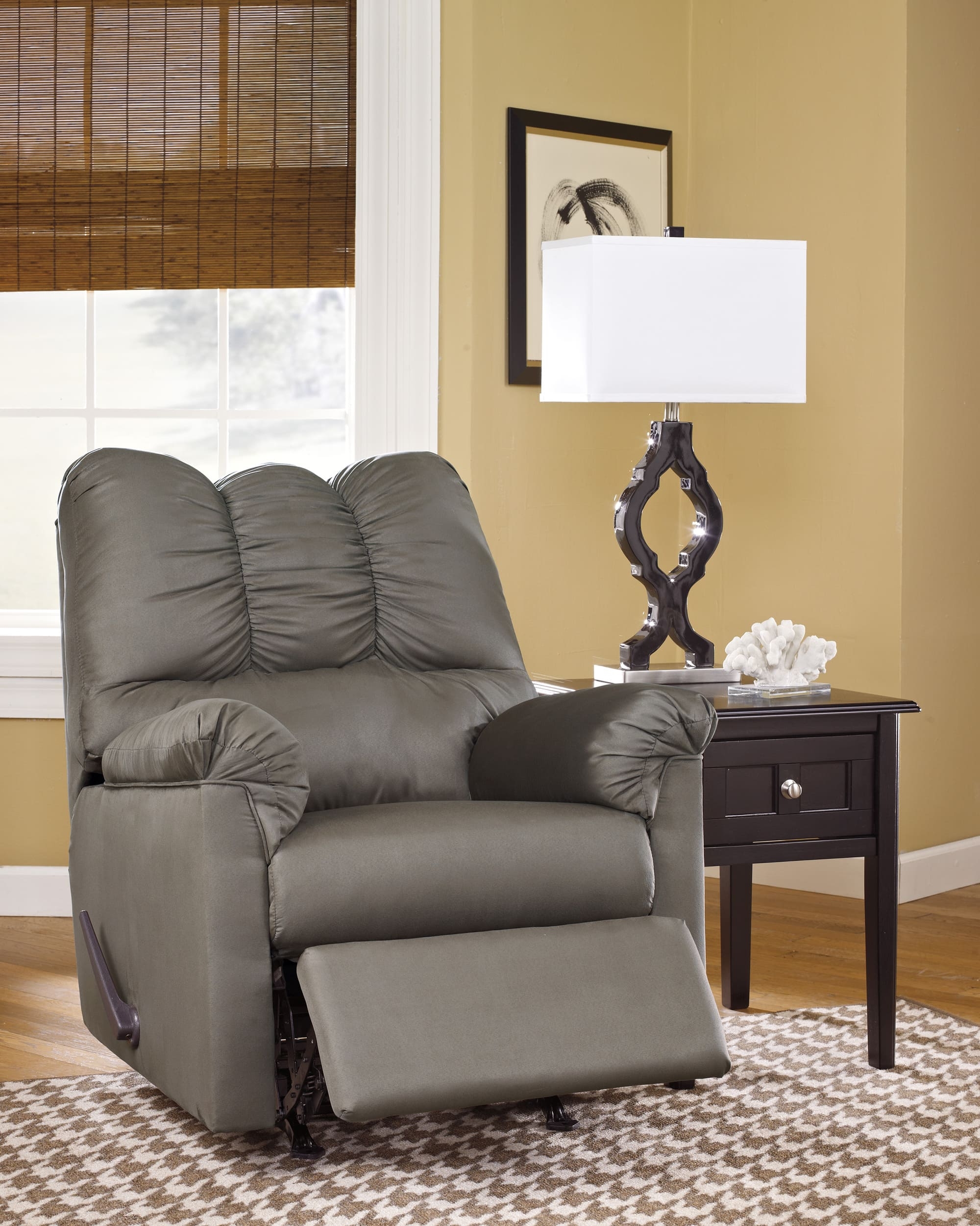Darcy Polyester Recliner