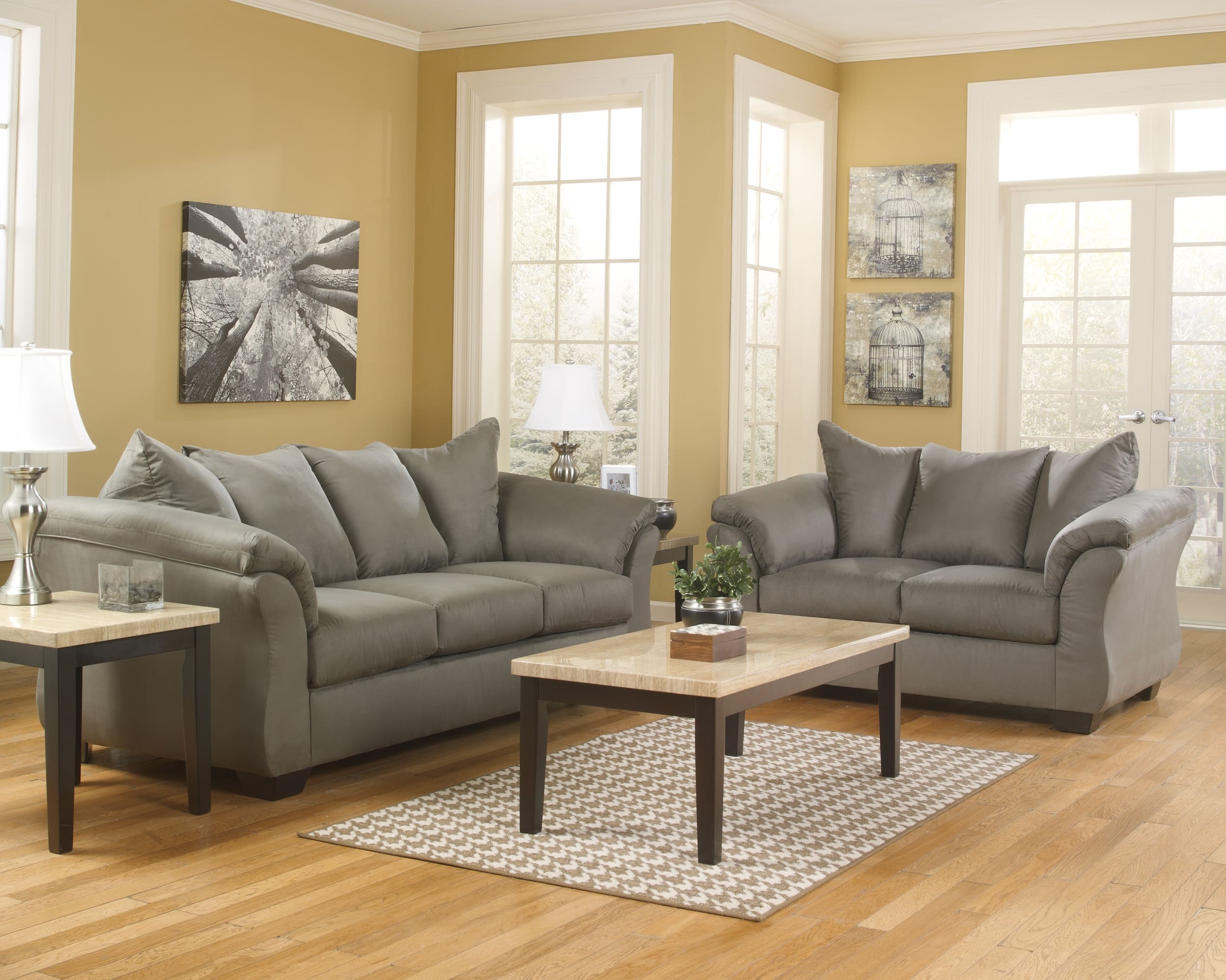 Darcy Polyester Loveseat