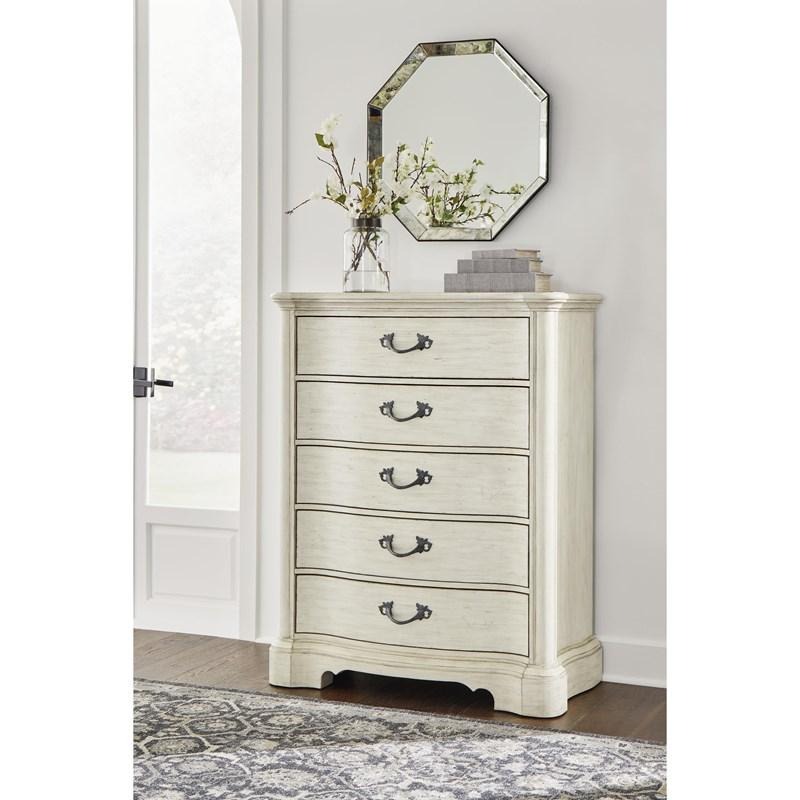 SM Arlendyne Wood Chest w/5 Drawers