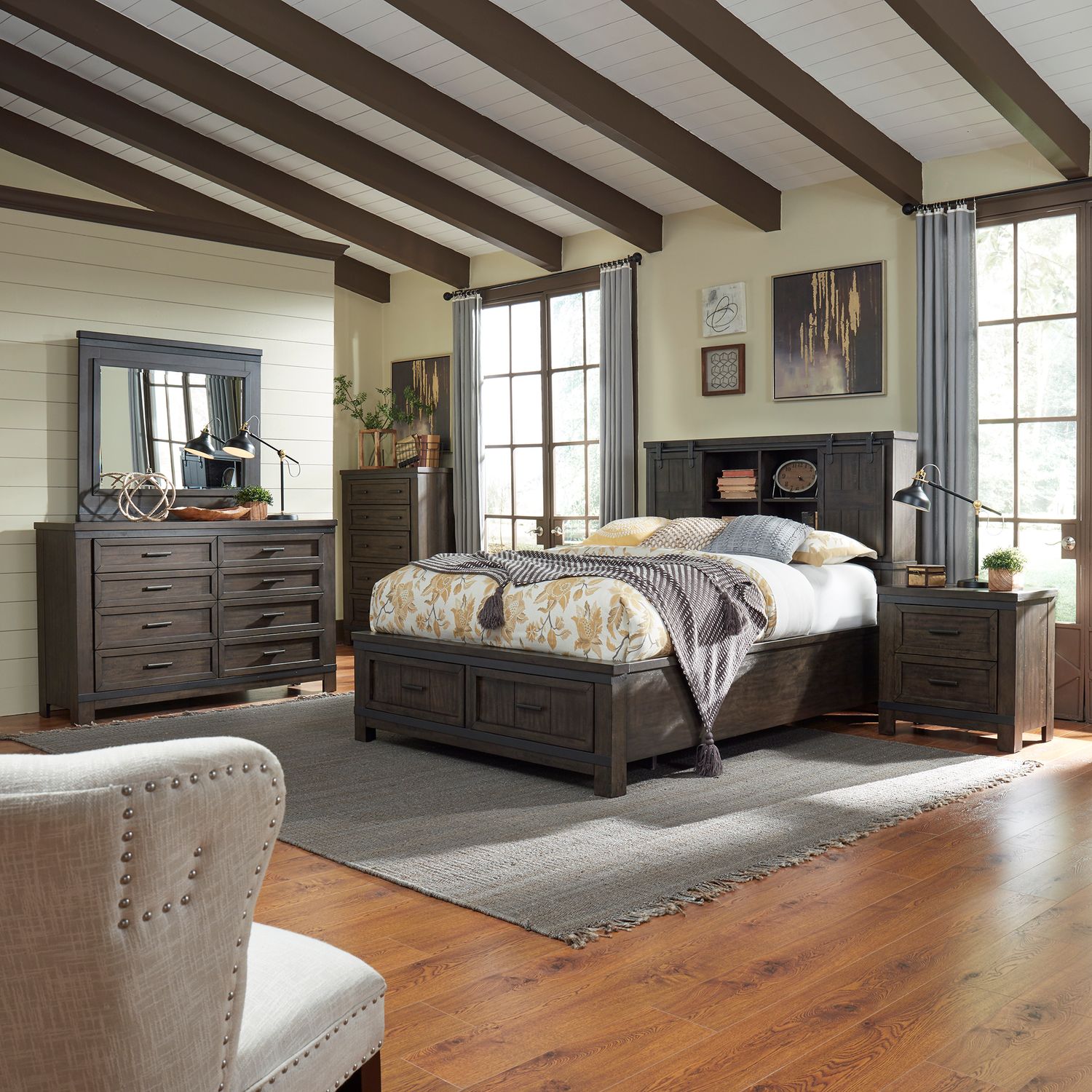 Thornwood Hills Wood Queen Size Bookcase Storage Panel Bed