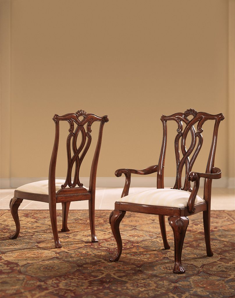 Cherry Grove Wood Extendable Pedestal Dining Room Set