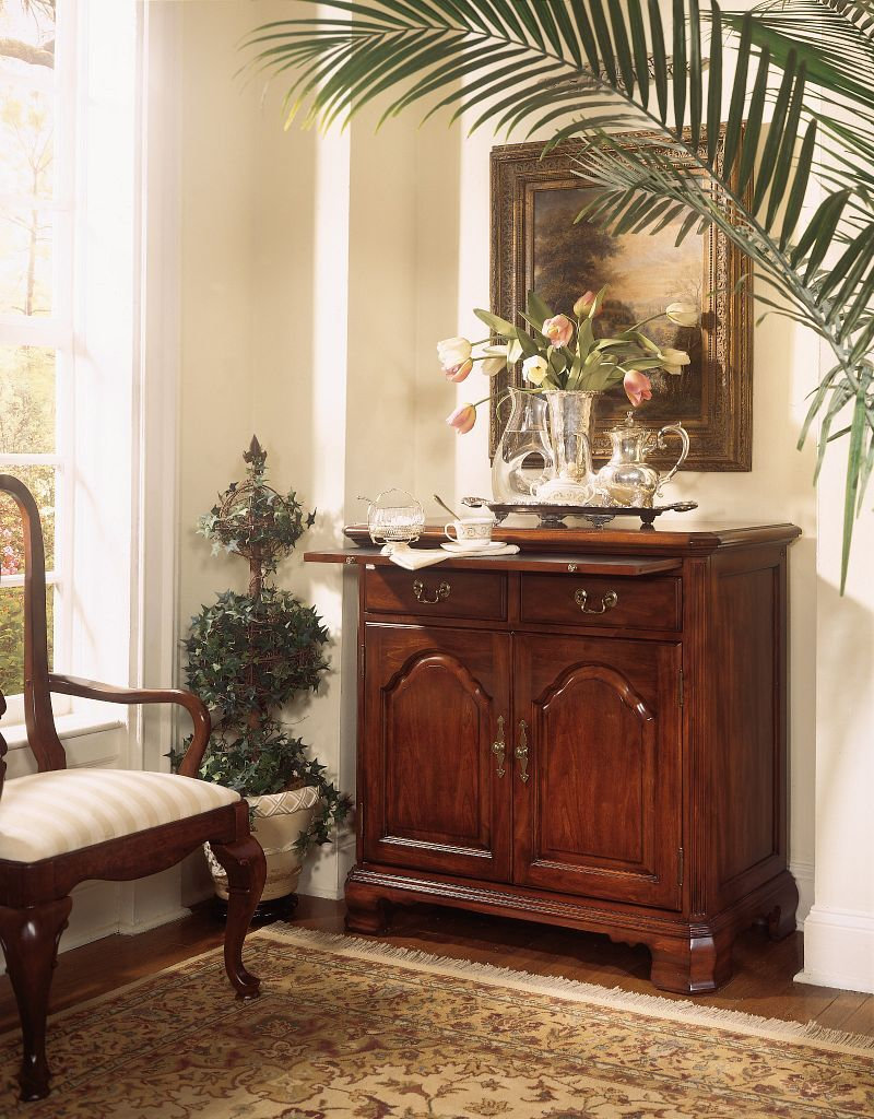 Cherry Grove Wood Extendable Dining Room Set