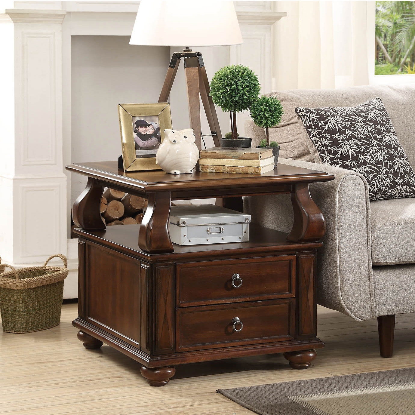 Amado End Table