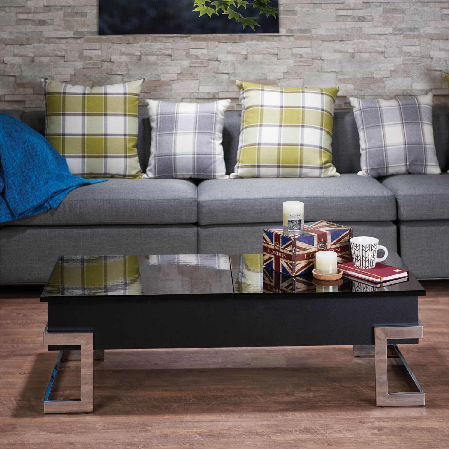Calnan Lift Top Rectangular Storage Coffee Table