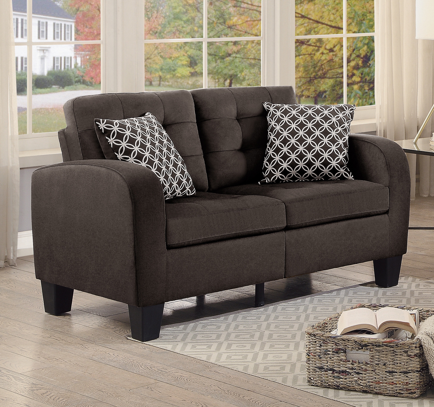 Sinclair Fabric Loveseat