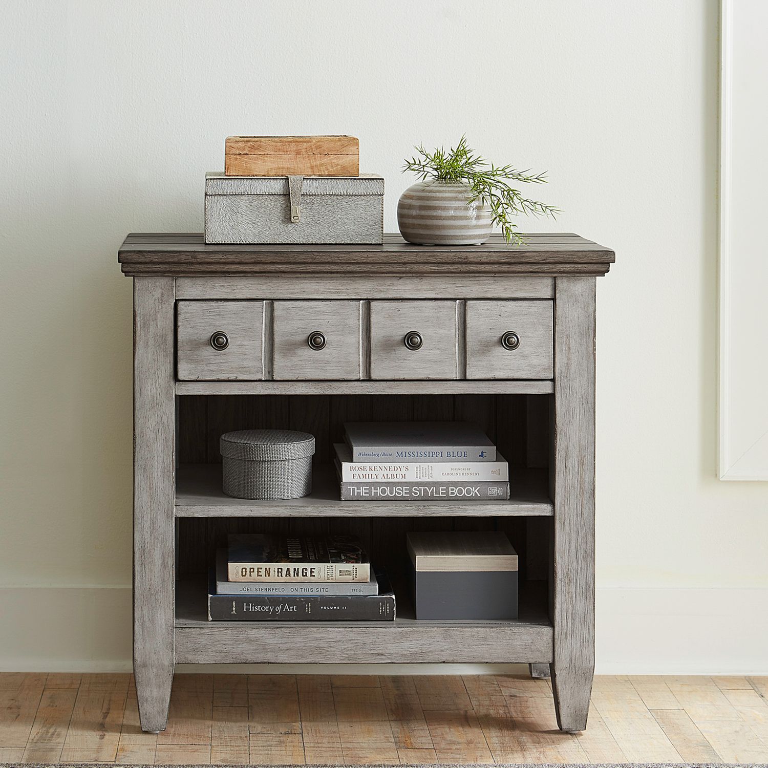 Heartland Wood 1-Drawer Night Stand w/Charging Station