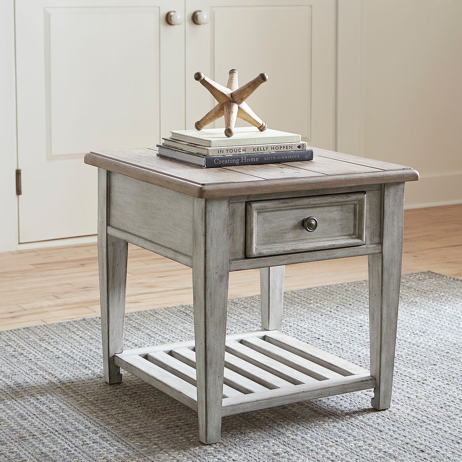 Heartland Round Coffee Table Set | Vintage Farmhouse Style