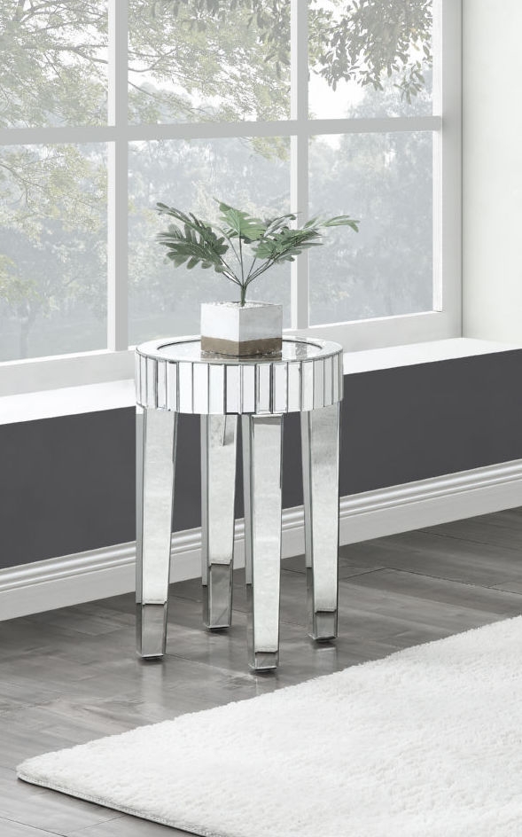 Ornat 84712 Mirrored/Faux Diamonds End Table