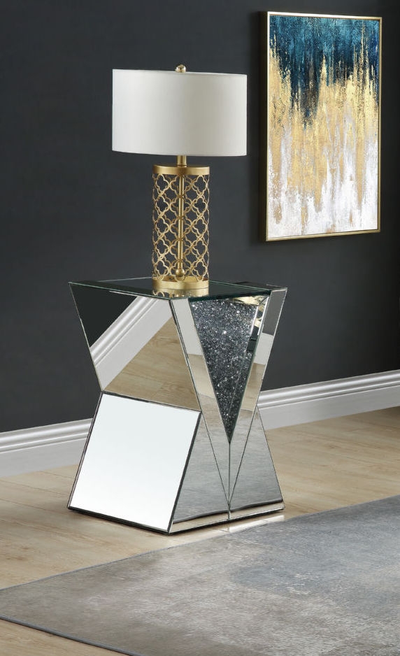 Noralie 84727 Mirrored/Faux Diamonds End Table