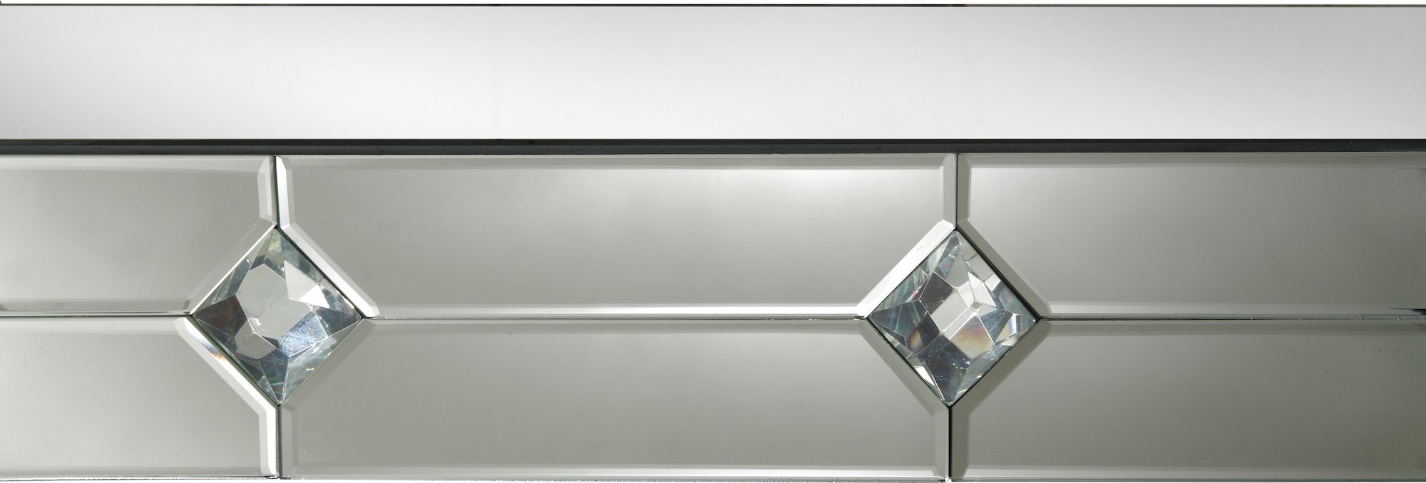 Hessa 90242 Mirrored/Faux Rhinestone Console Table