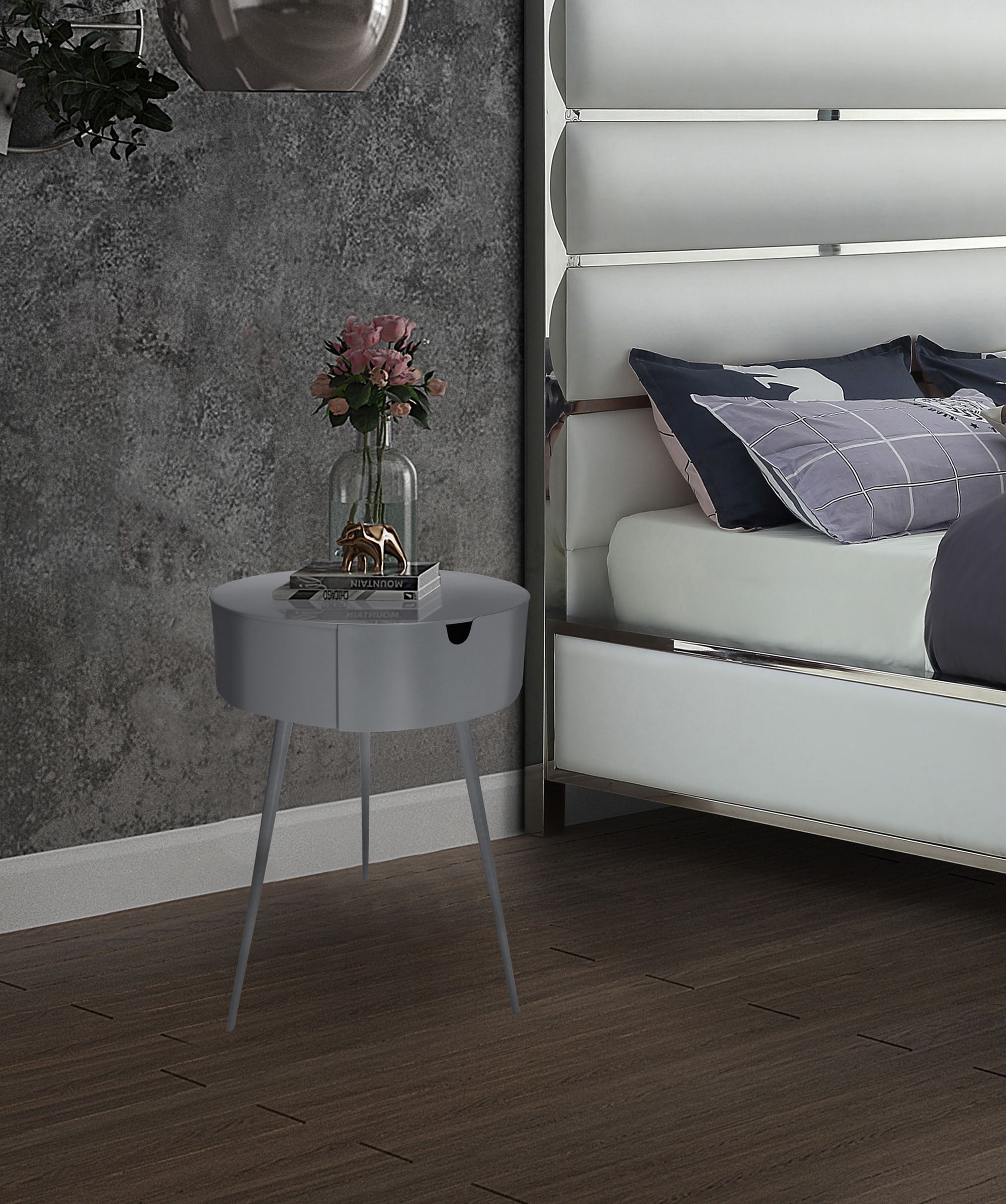 Bali 1-Drawer Metal Side Table/Nightstand