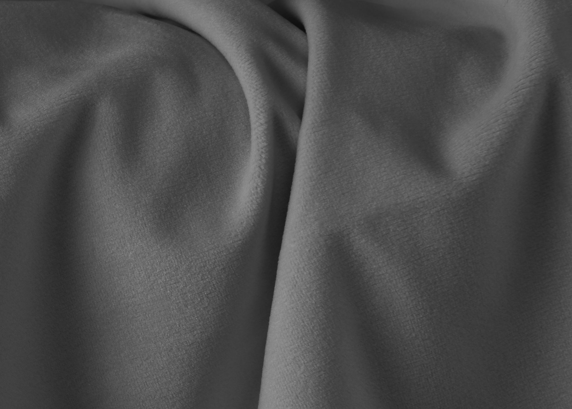Elly Velvet Queen Size Bed