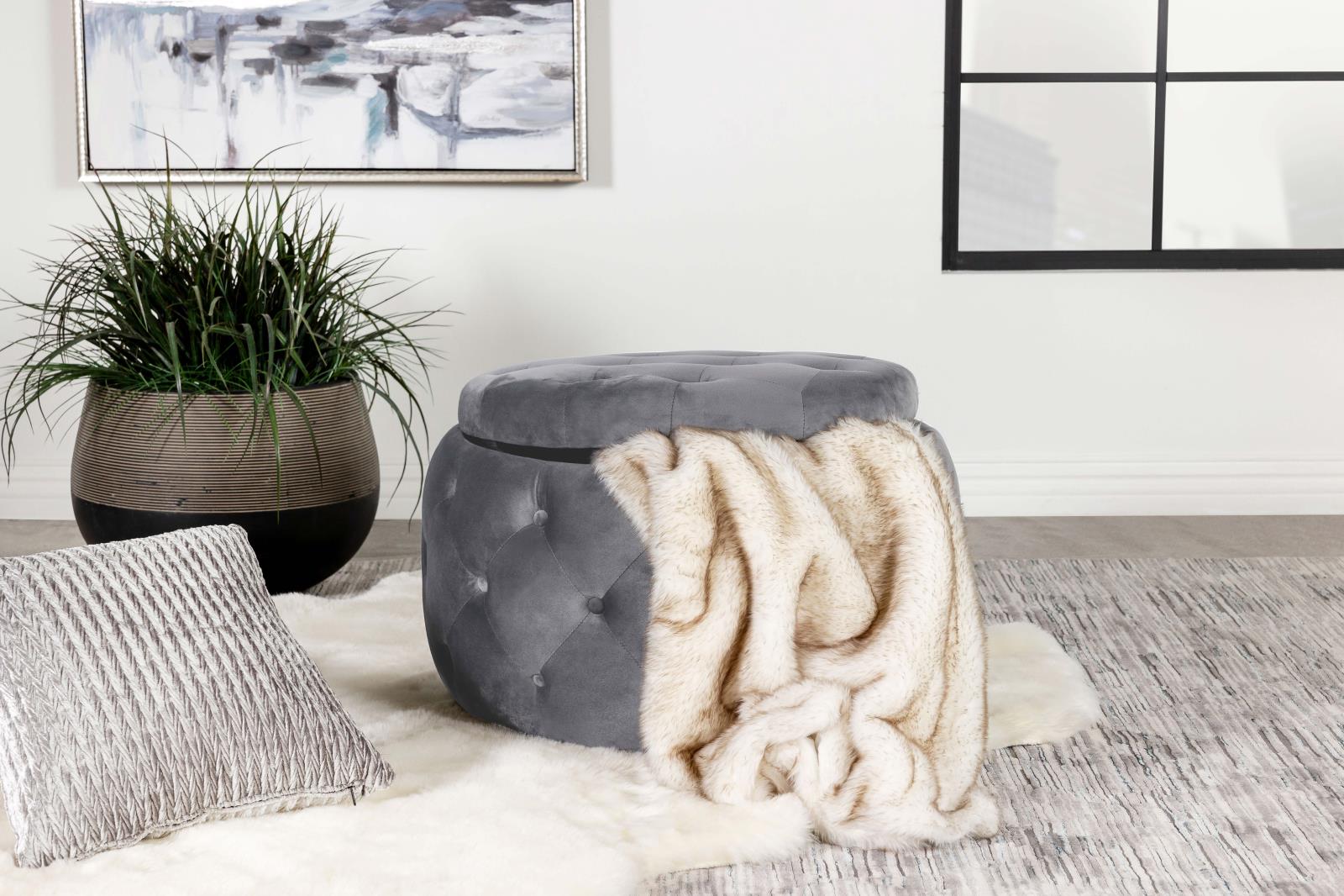 Angelina Tufted Velvet Storage Round Ottoman