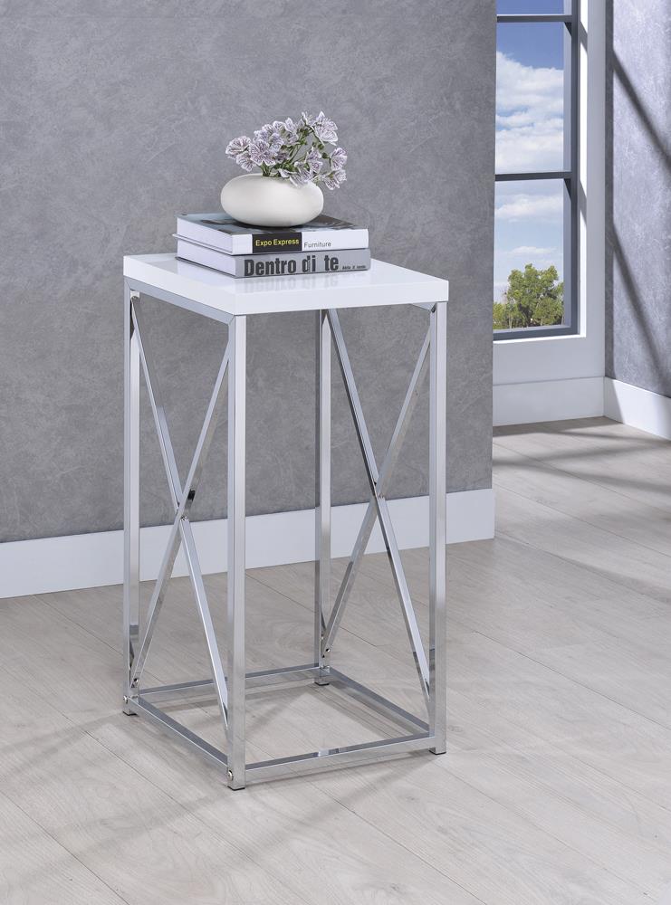 Edmund Accent Table with X-cross Base