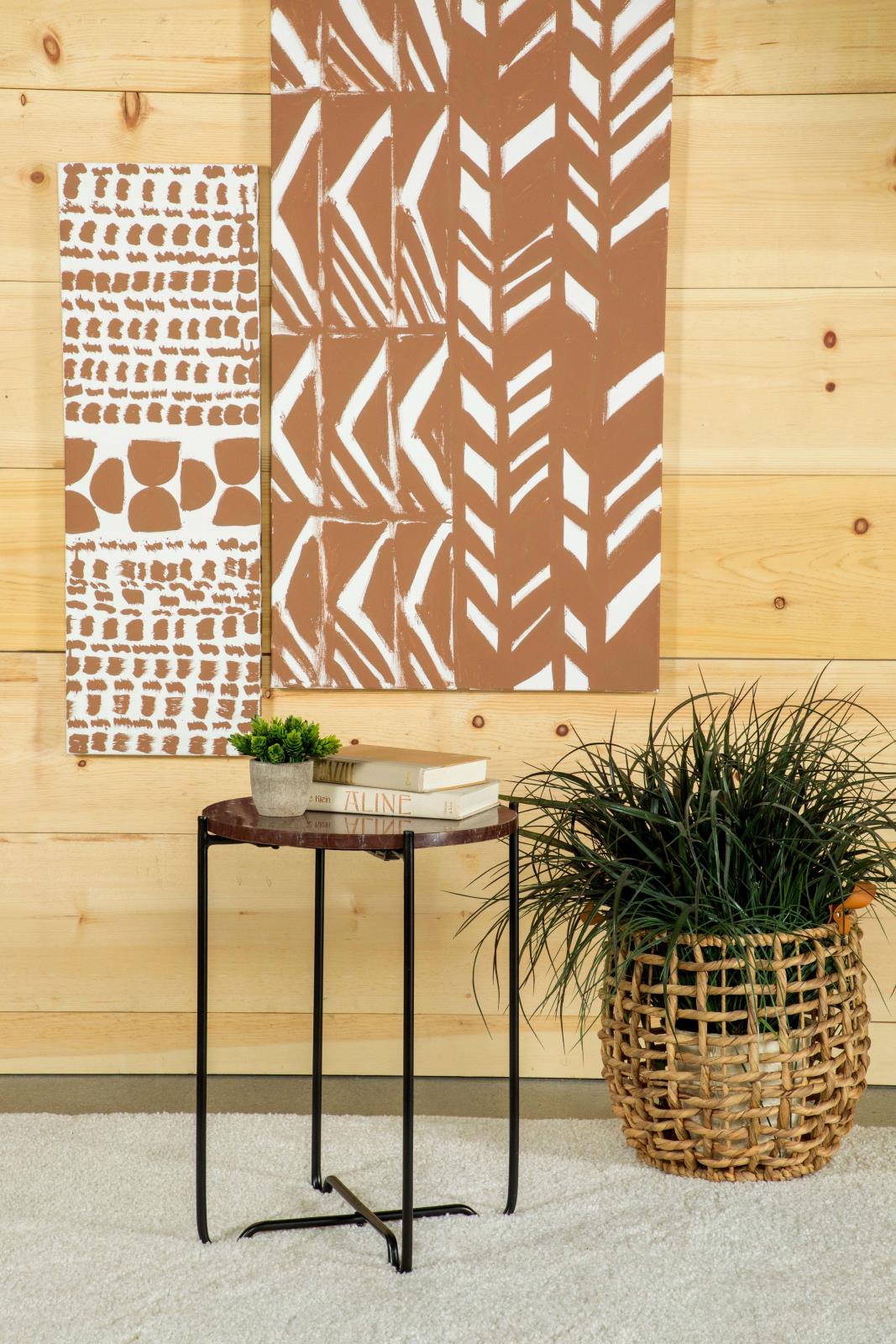 Latifa Round Accent Table with Marble Top