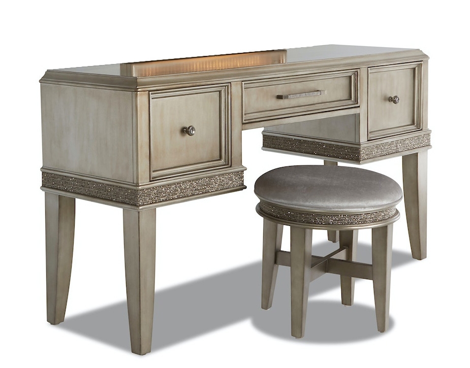 Sophia Wood 3 Drawer Vanity Table w/Stool