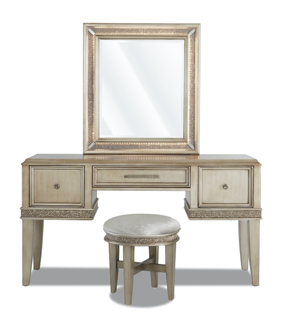 Sophia Panel Bedroom Set w/Lighting