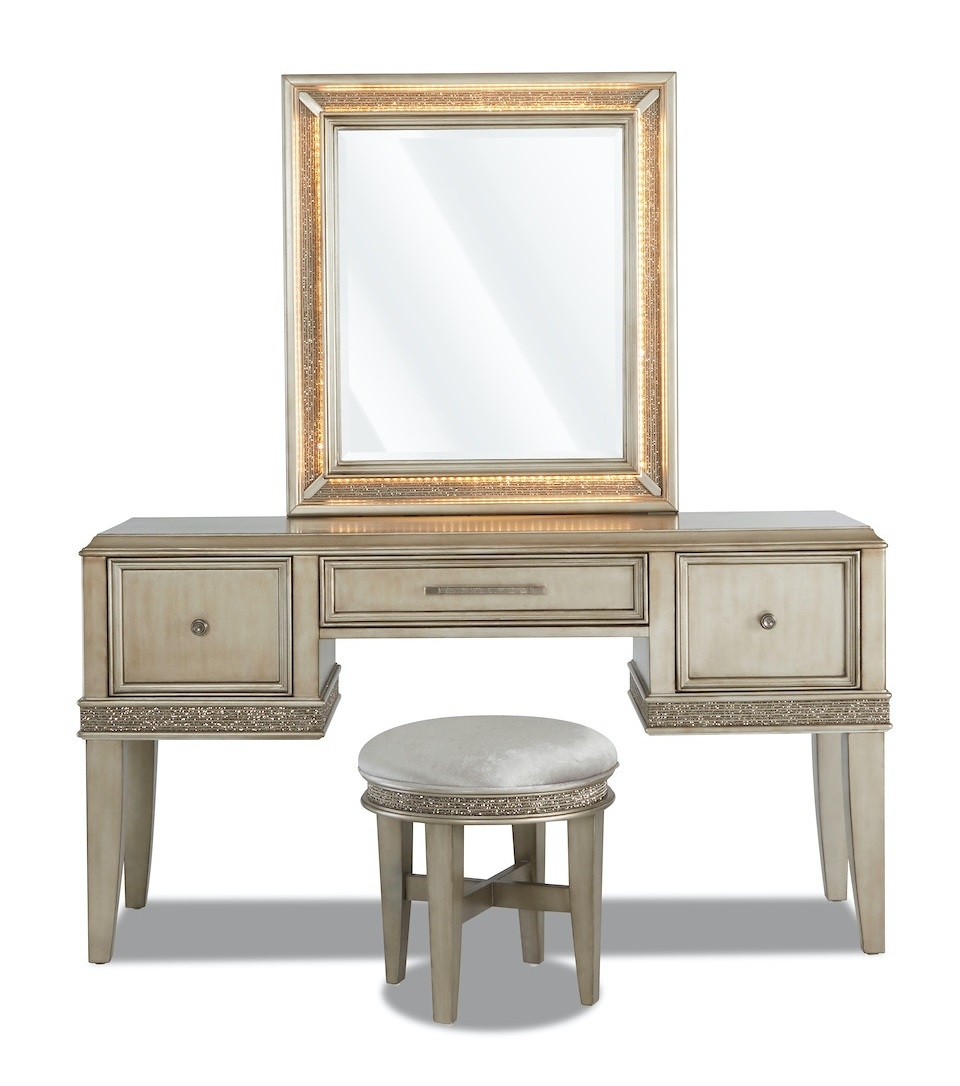 Sophia Panel Bedroom Set w/Lighting