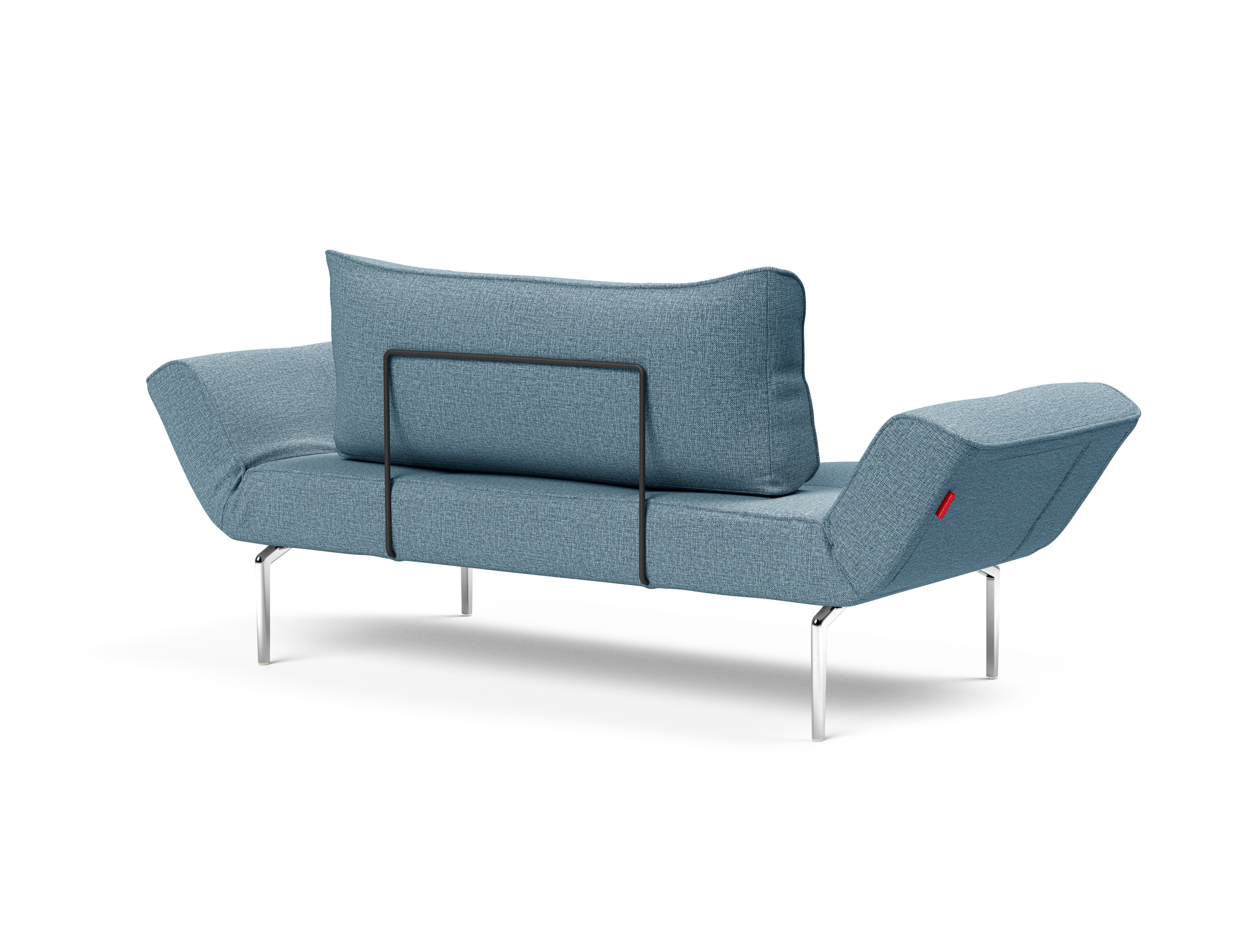 Zeal Deluxe Fabric Daybed w/Aluminum Straw Legs