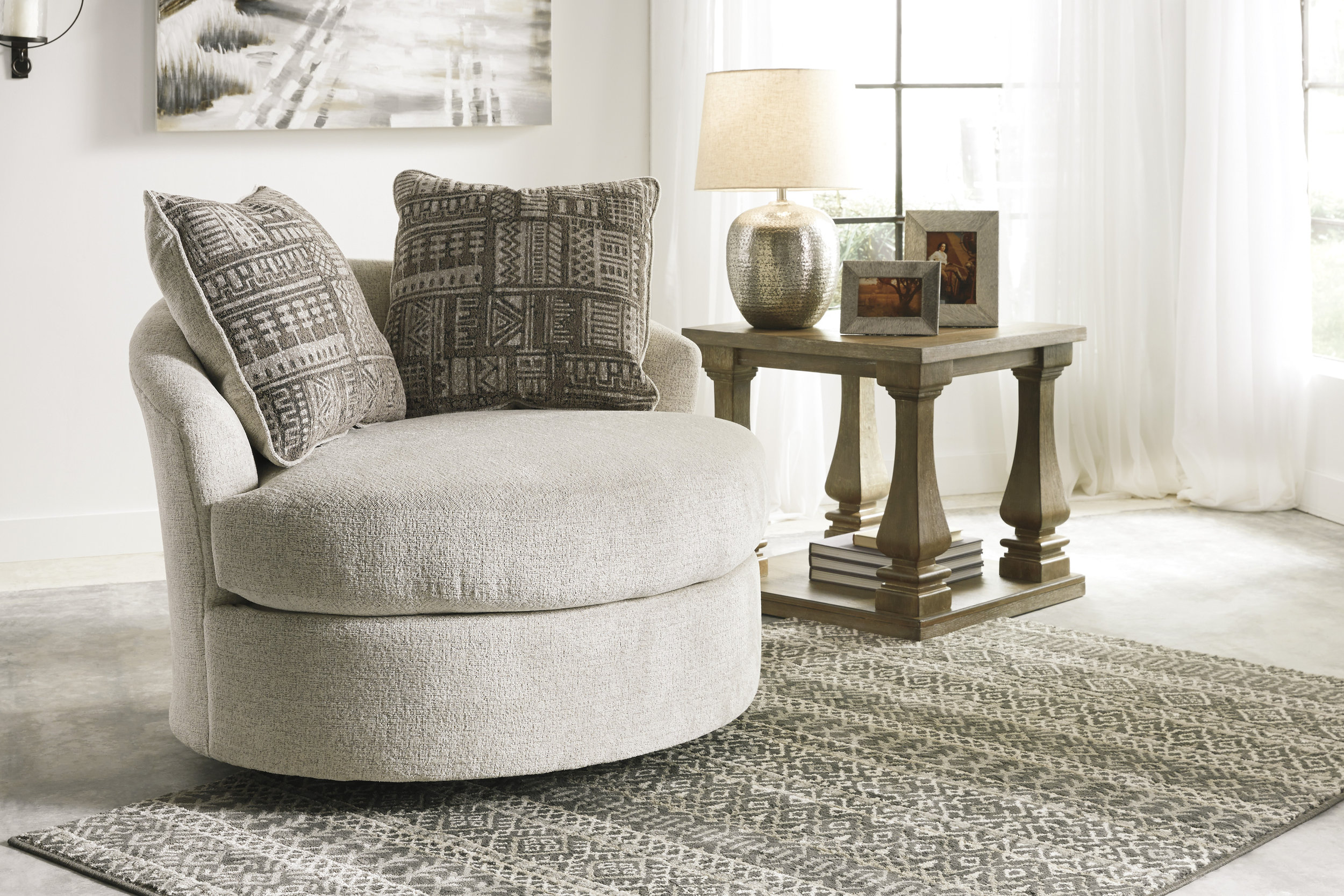 Soletren Polyester Swivel Accent Chair