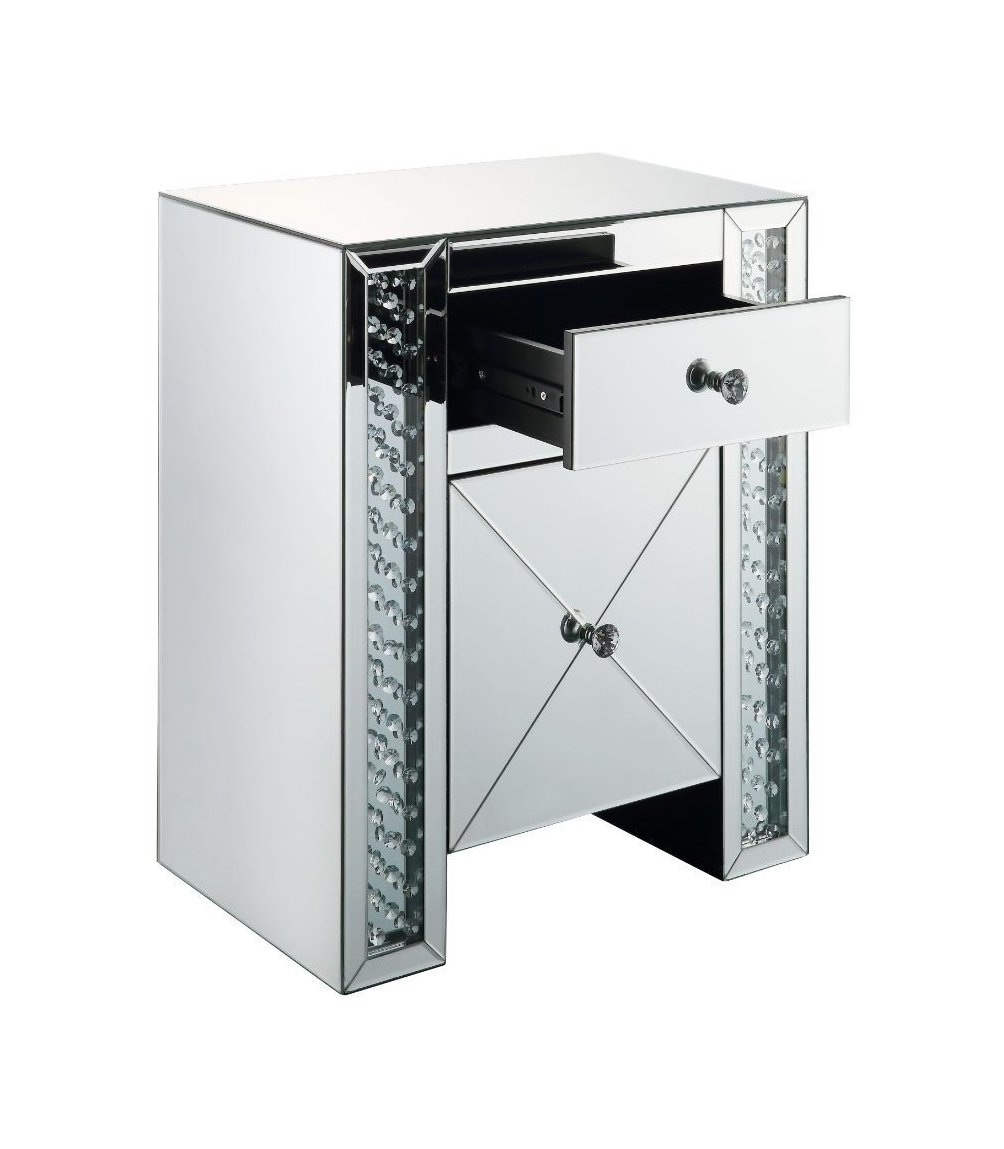 Maisha 97026 Mirrored/Faux Crystals Accent Table