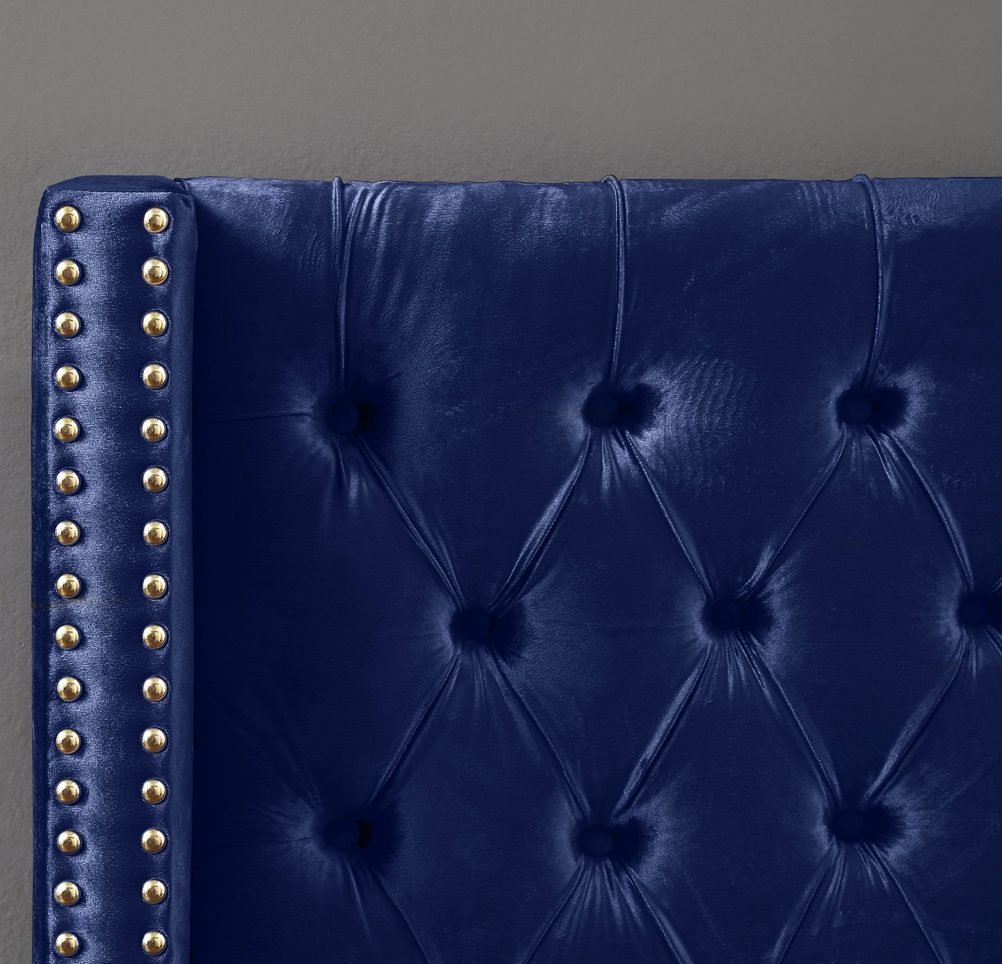 Barolo Velvet Full Size Bed