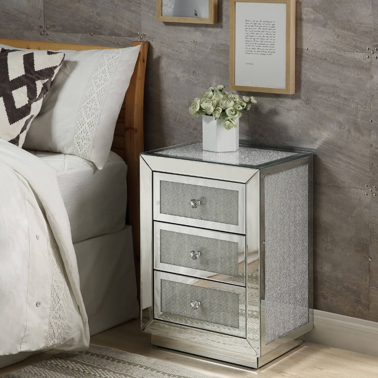 Lavina 97660 Mirrored/Faux Diamonds Accent Table/Nightstand