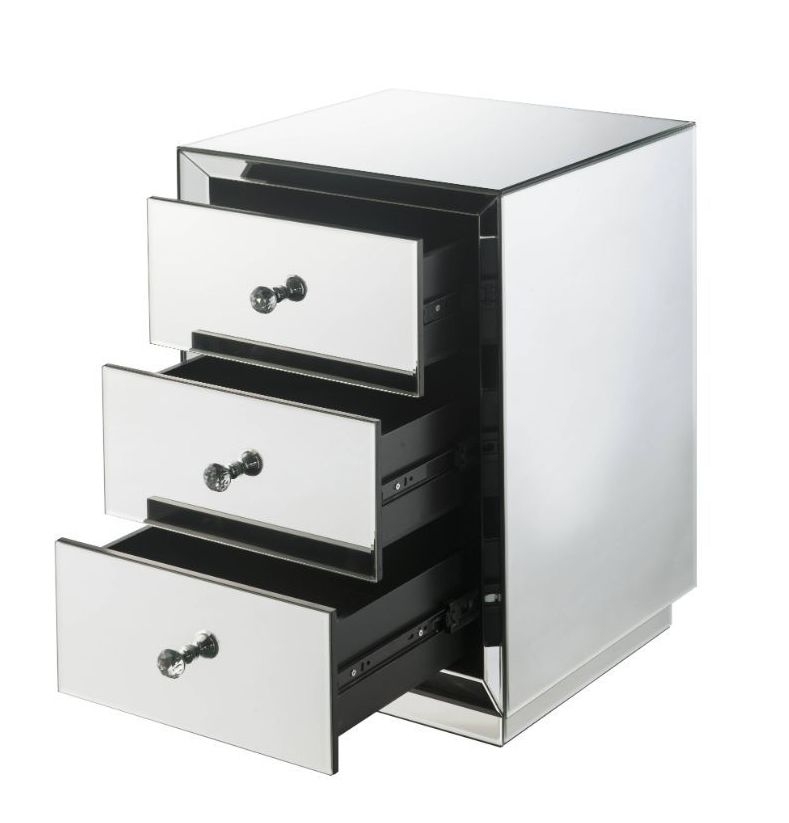 Nyoka 97675 Mirrored Accent Table/Nightstand