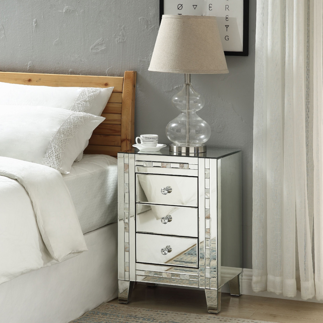 Nasa 97676 Mirrored/Pearl Accent Table/Nightstand